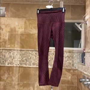 Lululemon pants purple and black small size 2